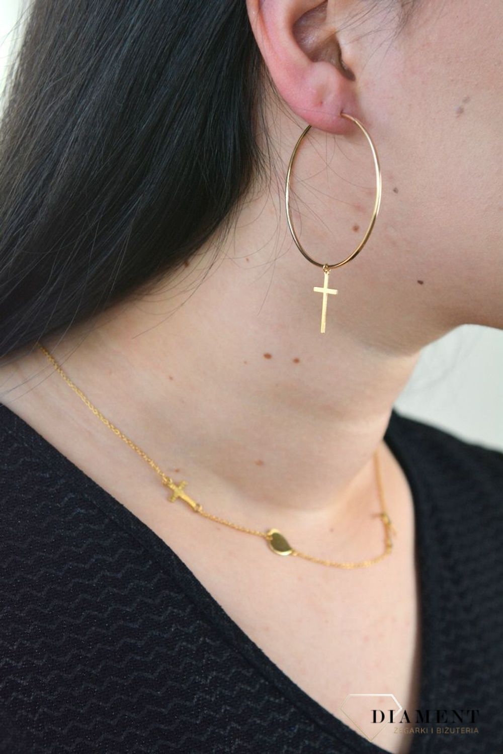 Złote kolczyki koła z krzyżykami 333 KL 10487C 333.jpg